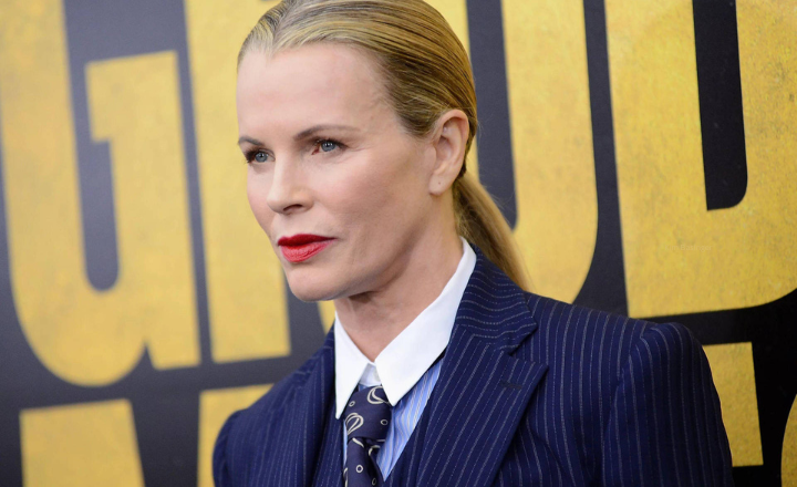 Kim Basinger biography net worth